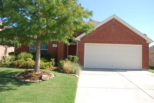 1017 Pebblecreek Dr, Burleson, TX, 76028-6191 | Card Image