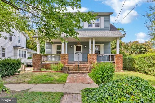 410 Walnut Ave, LAUREL SPRINGS, NJ, 08021-3046 | Card Image