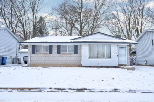 3705 Aldon Ln, Flint, MI, 48506-2692 | Card Image