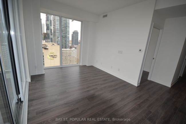 2615 - 20 Edward St, Condo with 3 bedrooms, 2 bathrooms and null parking in Toronto ON | Image 13