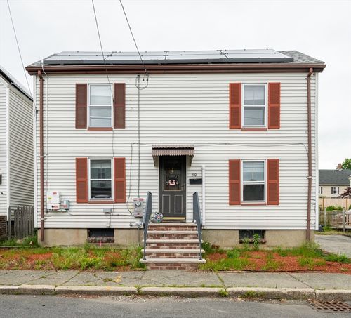 30 Everett St, Woburn, MA, 01801-4224 | Card Image