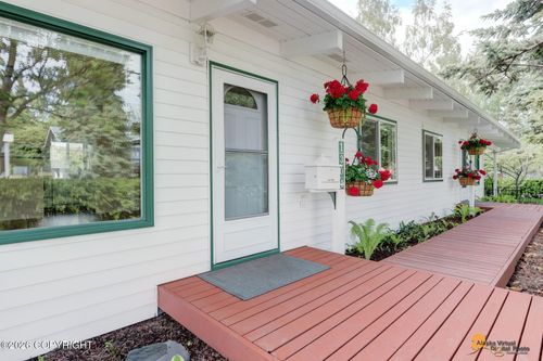 1304/1306 W 13th Avenue, Anchorage, AK, 99501 | Card Image