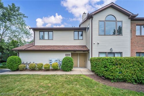 9680 Sylvan Lane, Concord Twp, OH, 44060 | Card Image