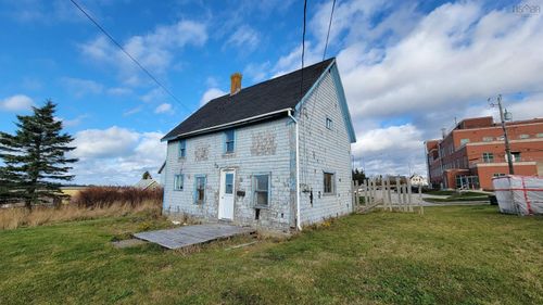 10 Porters Lane, Yarmouth, NS, B5A3S1 | Card Image