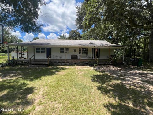 11813 Highway 613, Moss Point, MS, 39562-8892 | Card Image