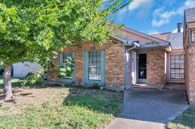 2444 Sunflower Drive, House other with 2 bedrooms, 1 bathrooms and null parking in Arlington TX | Image 2