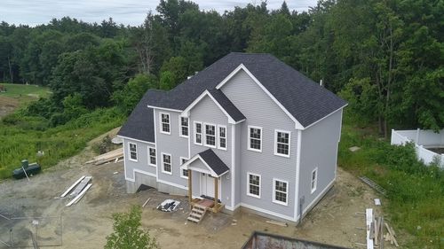 4 Katie Ln, Groveland, MA, 01834-2400 | Card Image