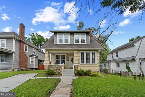 3202 Barrington Rd, BALTIMORE, MD, 21215-7403 | Card Image