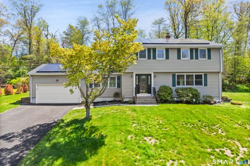 120 Braeside Dr, Hamden, CT, 06514-1642 | Card Image