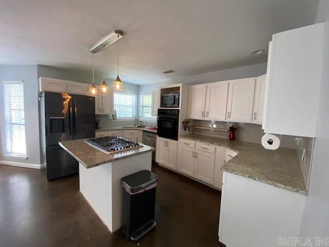 6 Pinecrest Ct, House other with 3 bedrooms, 3 bathrooms and null parking in Conway AR | Image 29