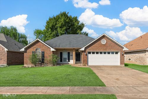 5804 Pampus Ln, Bossier City, LA, 71112-4982 | Card Image