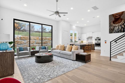 5601 Toscana Ave, Austin, TX, 78724-6184 | Card Image