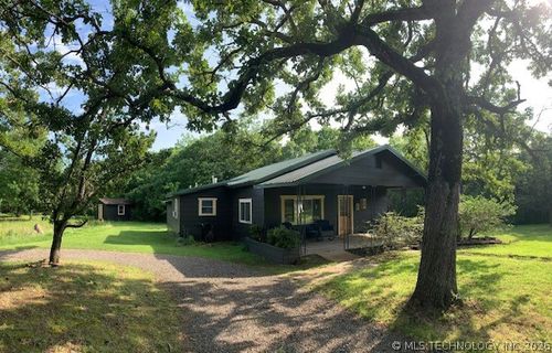10621 S Highway 10, Gore, OK, 74435-5402 | Card Image