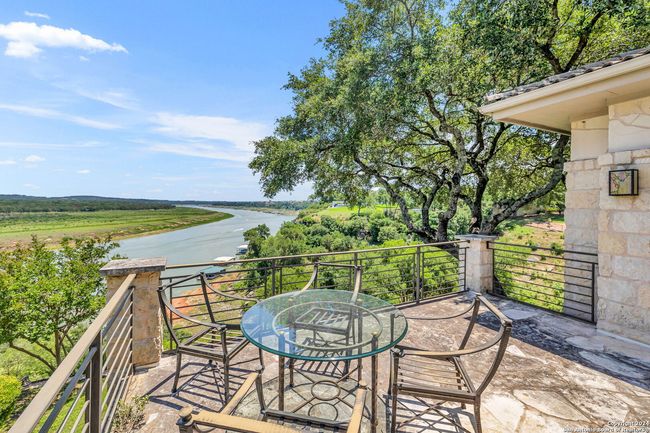 UNIT-8 - 27000 Catamaran Dr, House other with 4 bedrooms, 4 bathrooms and null parking in SPICEWOOD TX | Image 42