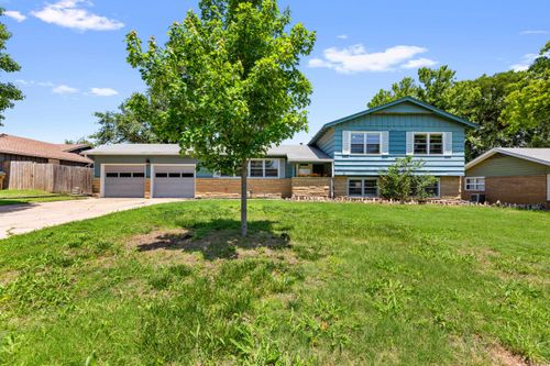 5816 Memphis St, Bel Aire, KS, 67220-1834 | Card Image