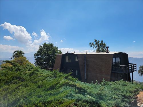 27380 Deertrail Dr, Tehachapi, CA, 93561-7448 | Card Image