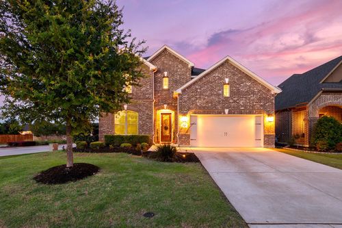 216 Village Creek Dr, McKinney, TX, 75071-5665 | Card Image