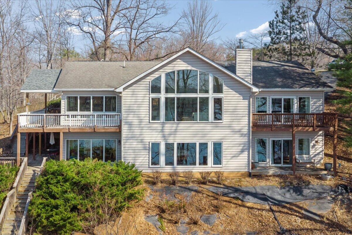 Residential in Goodview 4