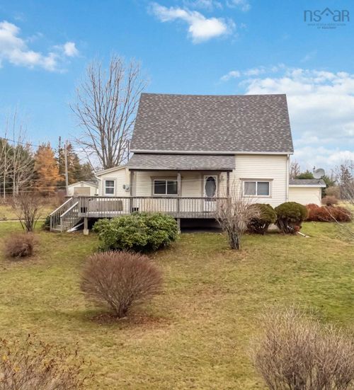 940 Highway 210, Waterloo, NS, B4V8J7 | Card Image