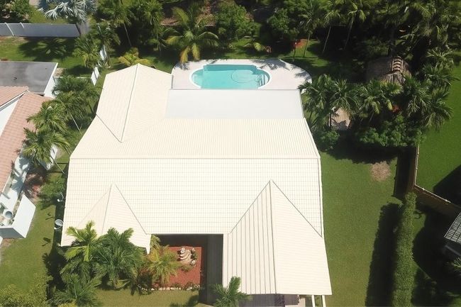 8131 Nw 3 Rd Pl, House other with 4 bedrooms, 2 bathrooms and null parking in Coral Springs FL | Image 17