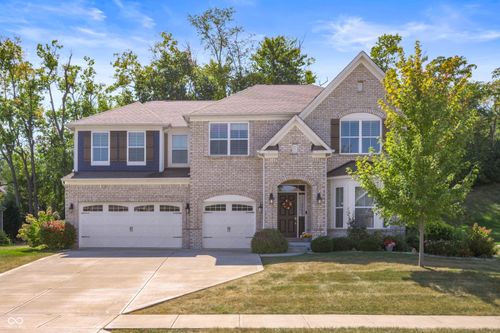 3745 Presidents Ln, Greenwood, IN, 46142-5508 | Card Image