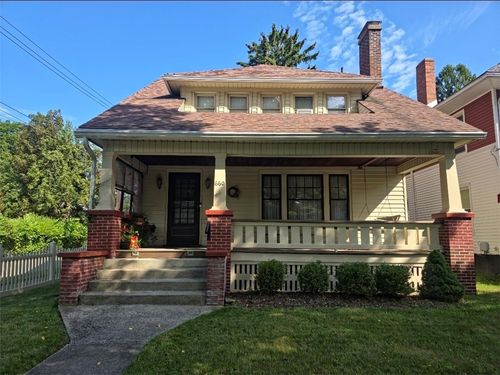 660 W Washington Ave, Elmira, NY, 14901-1946 | Card Image