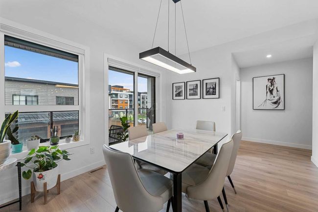 2213 77 Street Sw, Townhouse with 2 bedrooms, 3 bathrooms and 2 parking in Calgary AB | Image 16