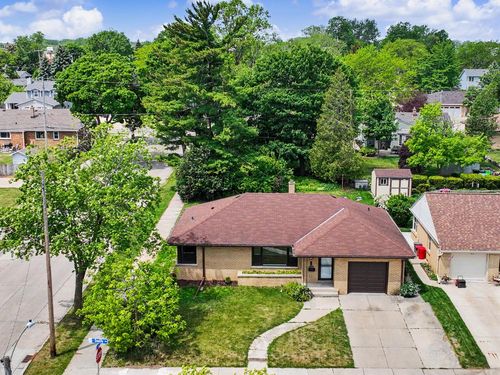 5659 S Quality Avenue, Cudahy, WI, 53110 | Card Image