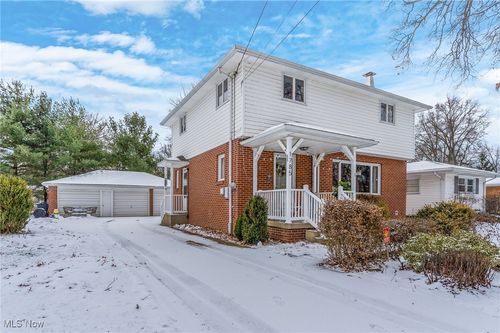 1785 Dodge Dr Nw, Warren, OH, 44485-1824 | Card Image