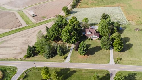 5835 Crawfordsville Campbellstown Rd, Eaton, OH, 45320-8694 | Card Image