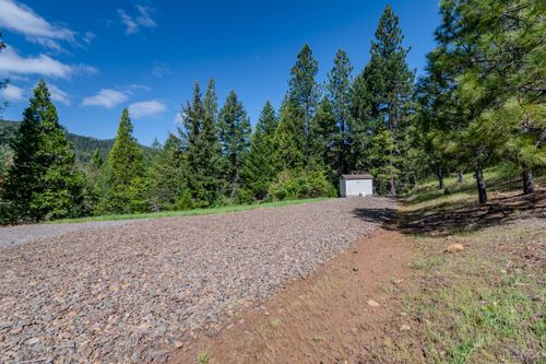 23112 E Evans Creek Rd, White City, OR, 97503 | Card Image