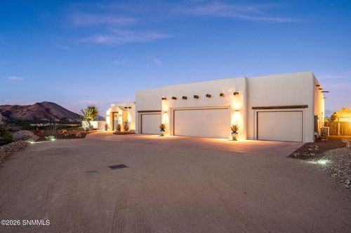 1228 Goldeneye Ct, Las Cruces, NM, 88007-8960 | Card Image