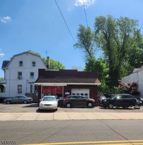 69 Greenwood Ave, Montclair, NJ, 07042-3607 | Card Image