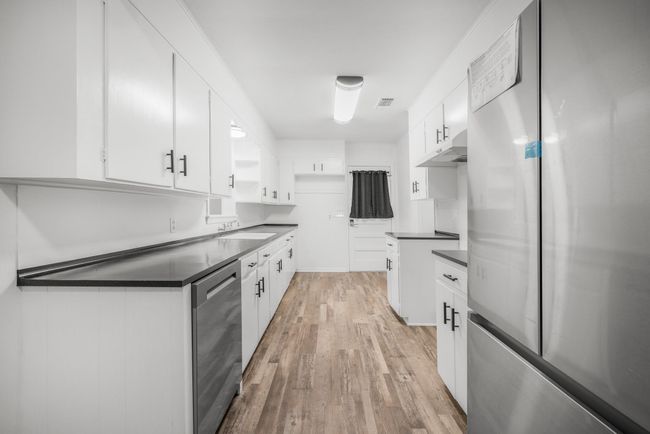 628 S Madison St, House other with 2 bedrooms, 2 bathrooms and 1 parking in La Grange TX | Image 14