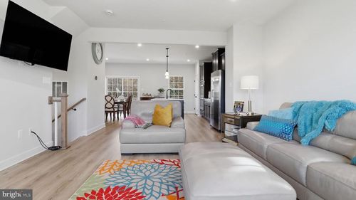 9640 Nature Trl, MONTGOMERY VILLAGE, MD, 20886-3174 | Card Image