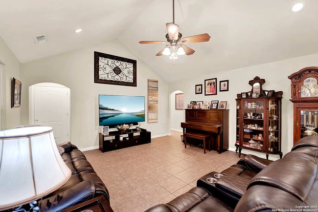 709 Voges St, House other with 4 bedrooms, 3 bathrooms and null parking in Poth TX | Image 22