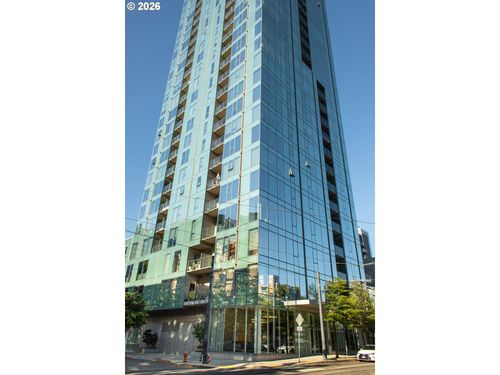 1812-1075 Nw Northrup St, Portland, OR, 97209-3682 | Card Image