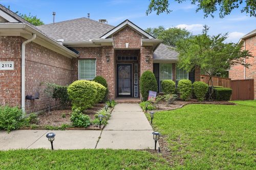 2112 Cheshire Dr, Flower Mound, TX, 75028-2676 | Card Image