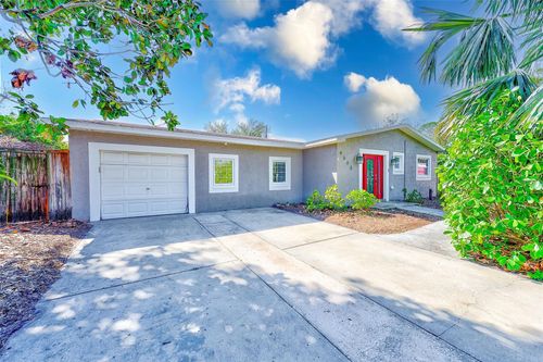 4606 W Oakellar Ave, TAMPA, FL, 33611-3123 | Card Image