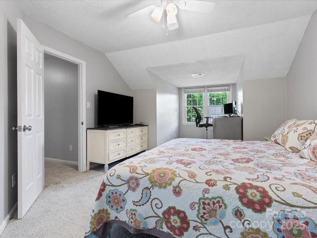 9473 Kings Falls Dr, Condo with 2 bedrooms, 2 bathrooms and null parking in Charlotte NC | Image 21