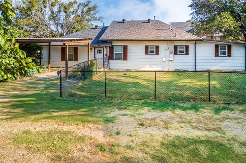 310 North Rd, Kennedale, TX, 76060-2266 | Card Image
