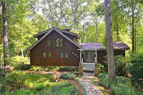 3294 Creekside Dr Se, Conyers, GA, 30094-3360 | Card Image