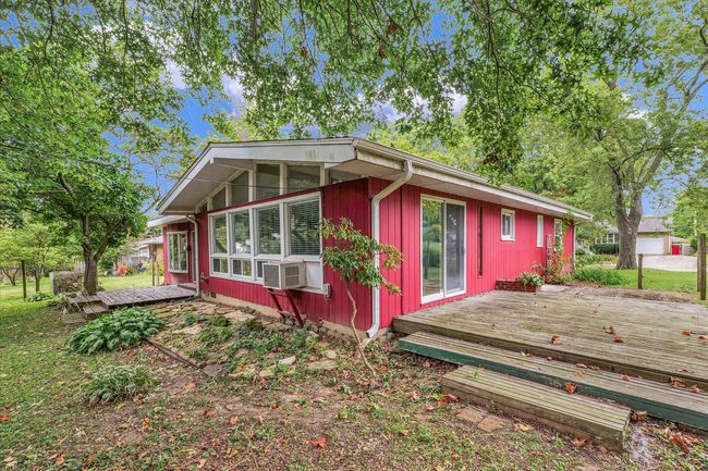 1519 W Charles St, House other with 3 bedrooms, 1 bathrooms and 1 parking in Champaign IL | Image 30