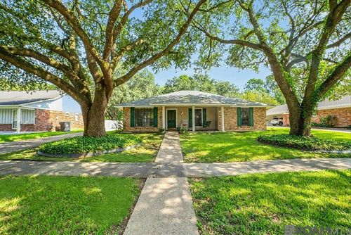 14641 Stoneberg Ave, Baton Rouge, LA, 70816-1391 | Card Image