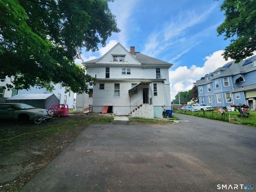 25 Griswold St, Meriden, CT, 06450-2202 | Card Image