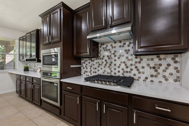 3404 Sophora Ct, House other with 5 bedrooms, 3 bathrooms and 4 parking in Round Rock TX | Image 9