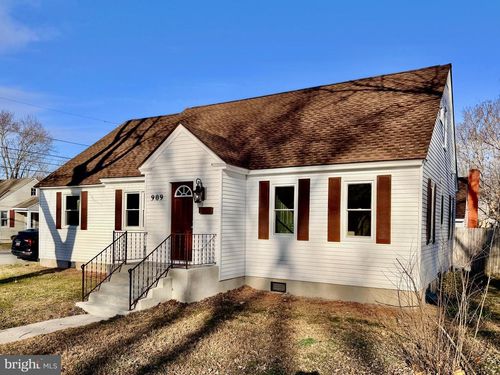 909 Johnson St, SALISBURY, MD, 21804-3862 | Card Image