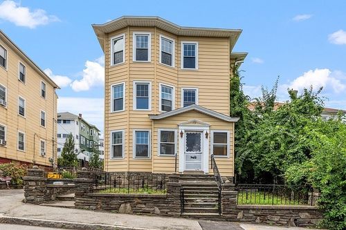 3-79 Gage St, Worcester, MA, 01605-3639 | Card Image