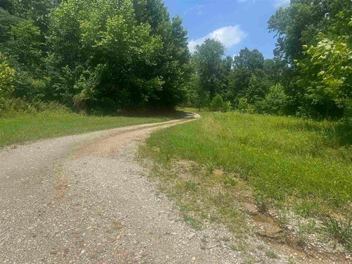 2794 State Route 919, Fordsville, KY, 42343-9416 | Card Image