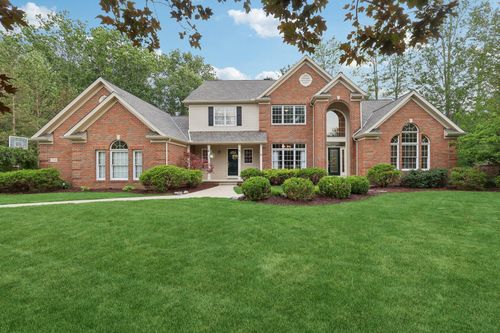 37540 Delamere Ct, Solon, OH, 44139-5959 | Card Image